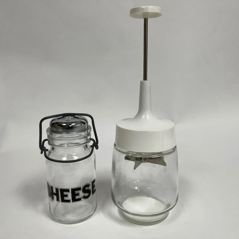 Chopper for onions tomatoes‎ cheese shaker storage clear glass plastic